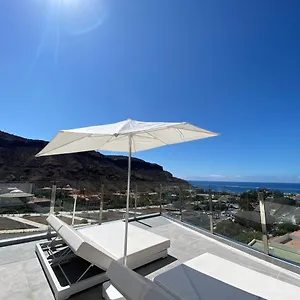 Billy's Marina 360 With Pool Access Apartment